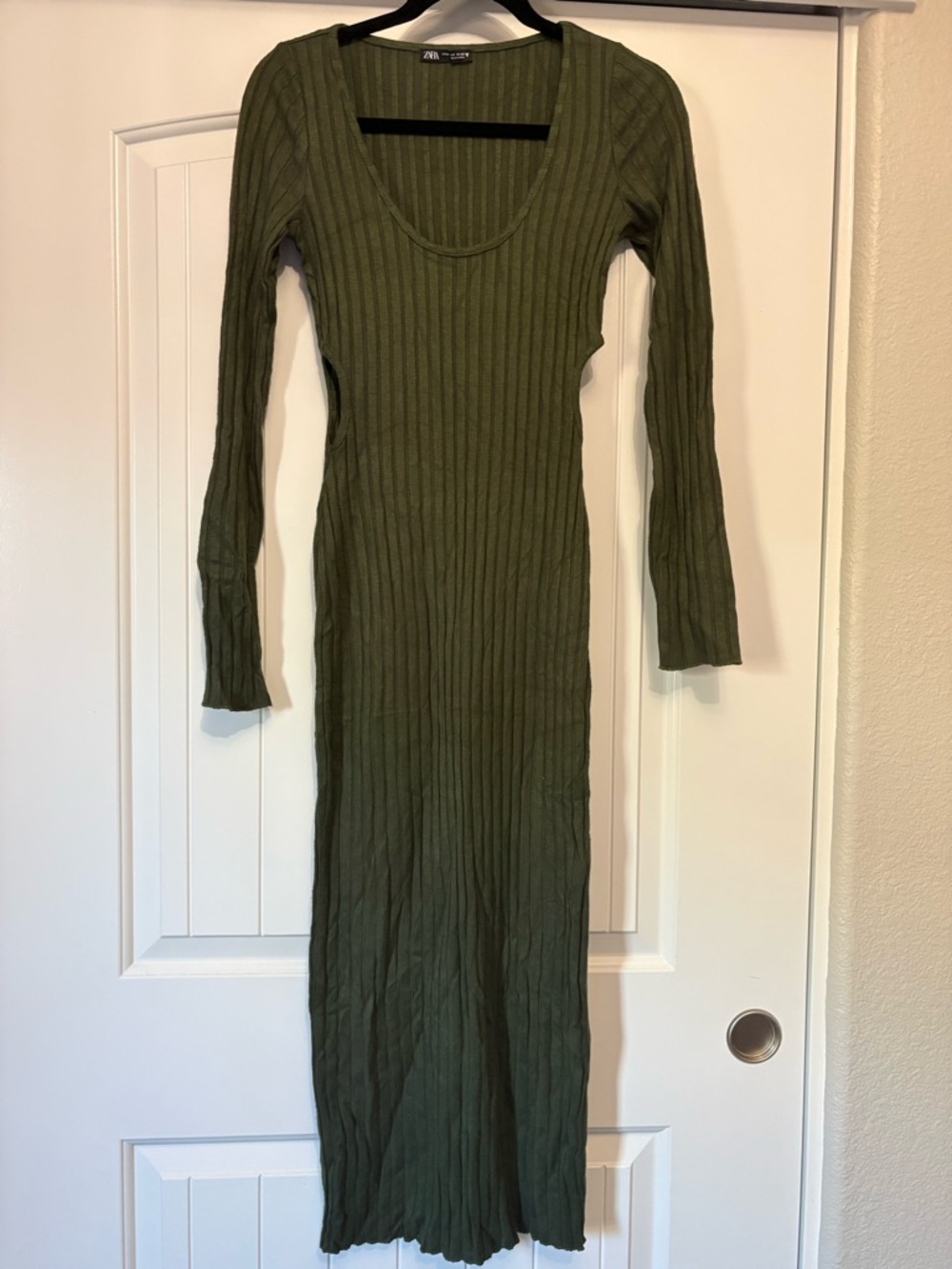 Zara Olive Green Ribbed Maxi Dress